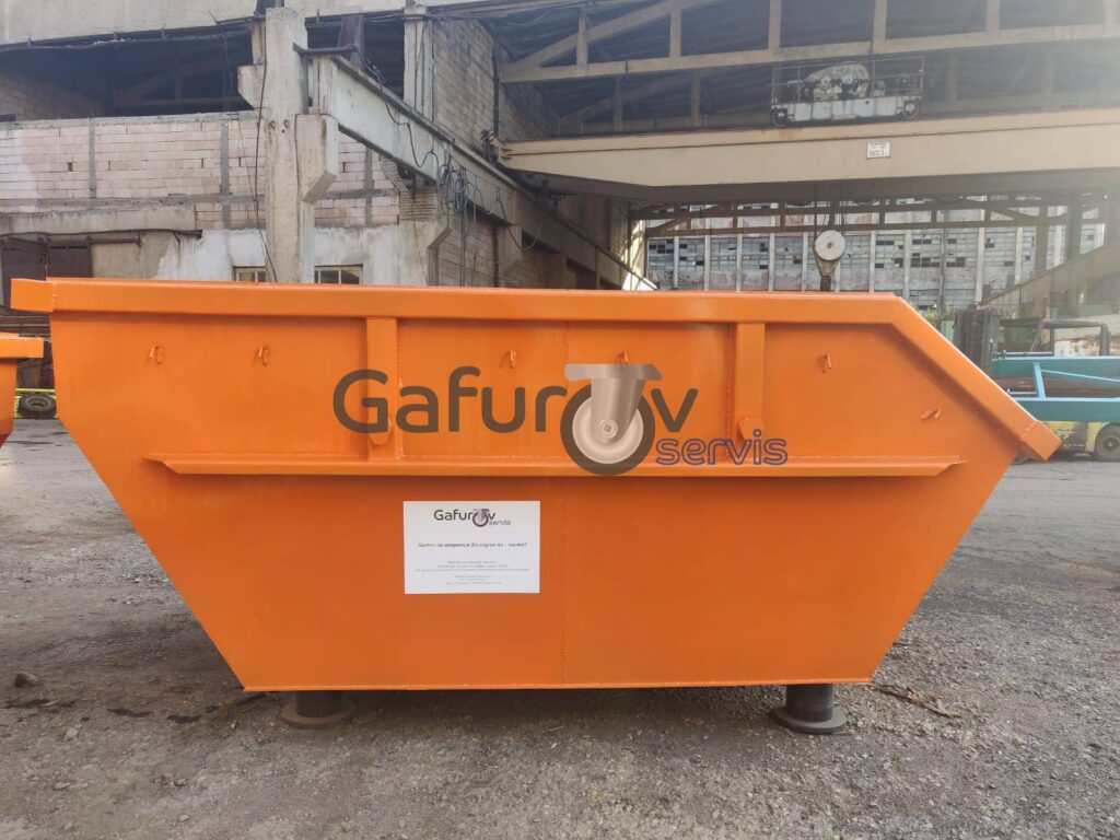 Metal construction waste (skip) container with volume of 5,5 m3